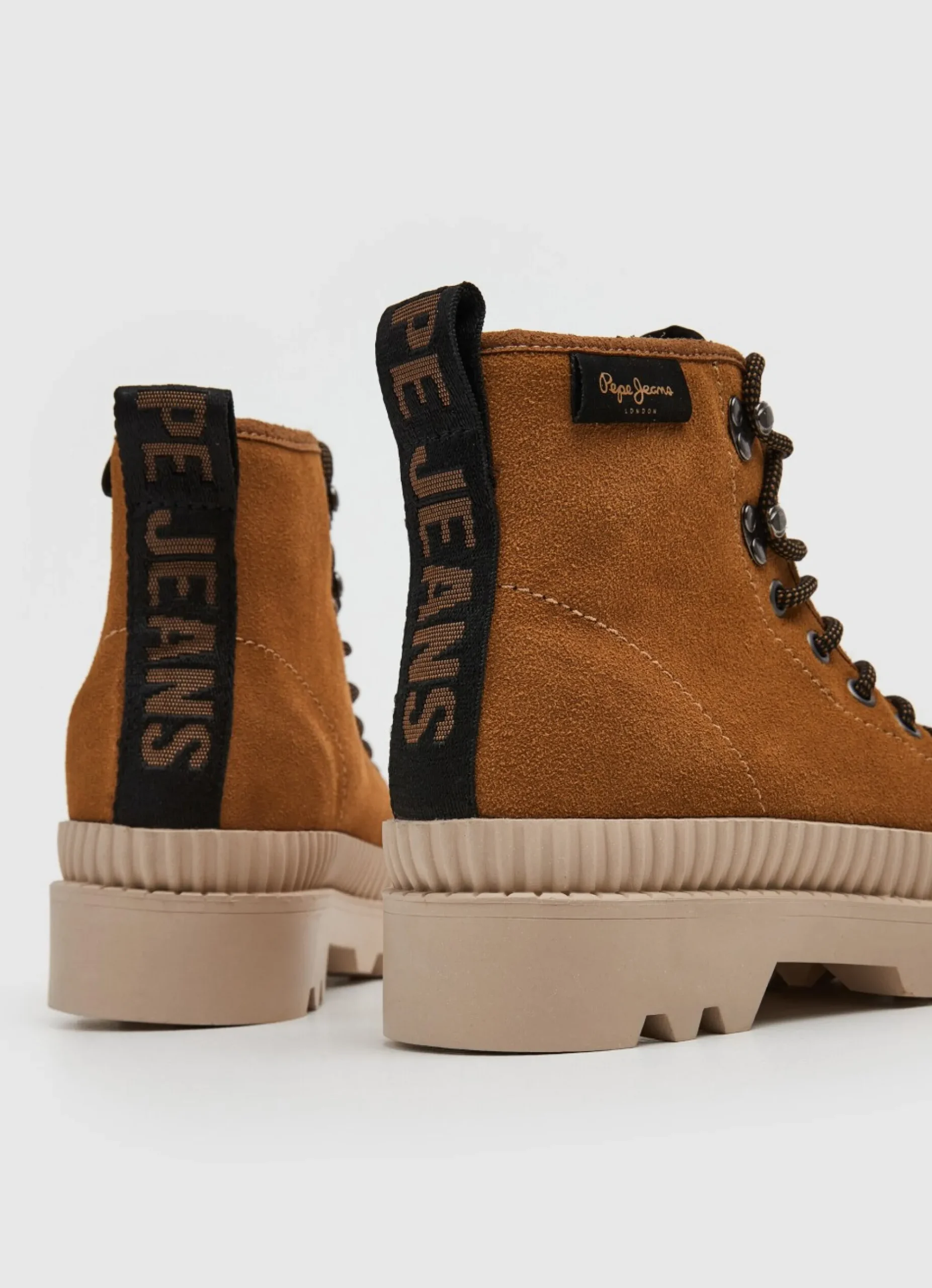 Mulher Pepe Jeans Botas E Sapatos>Botas De Camurca Cano Medio