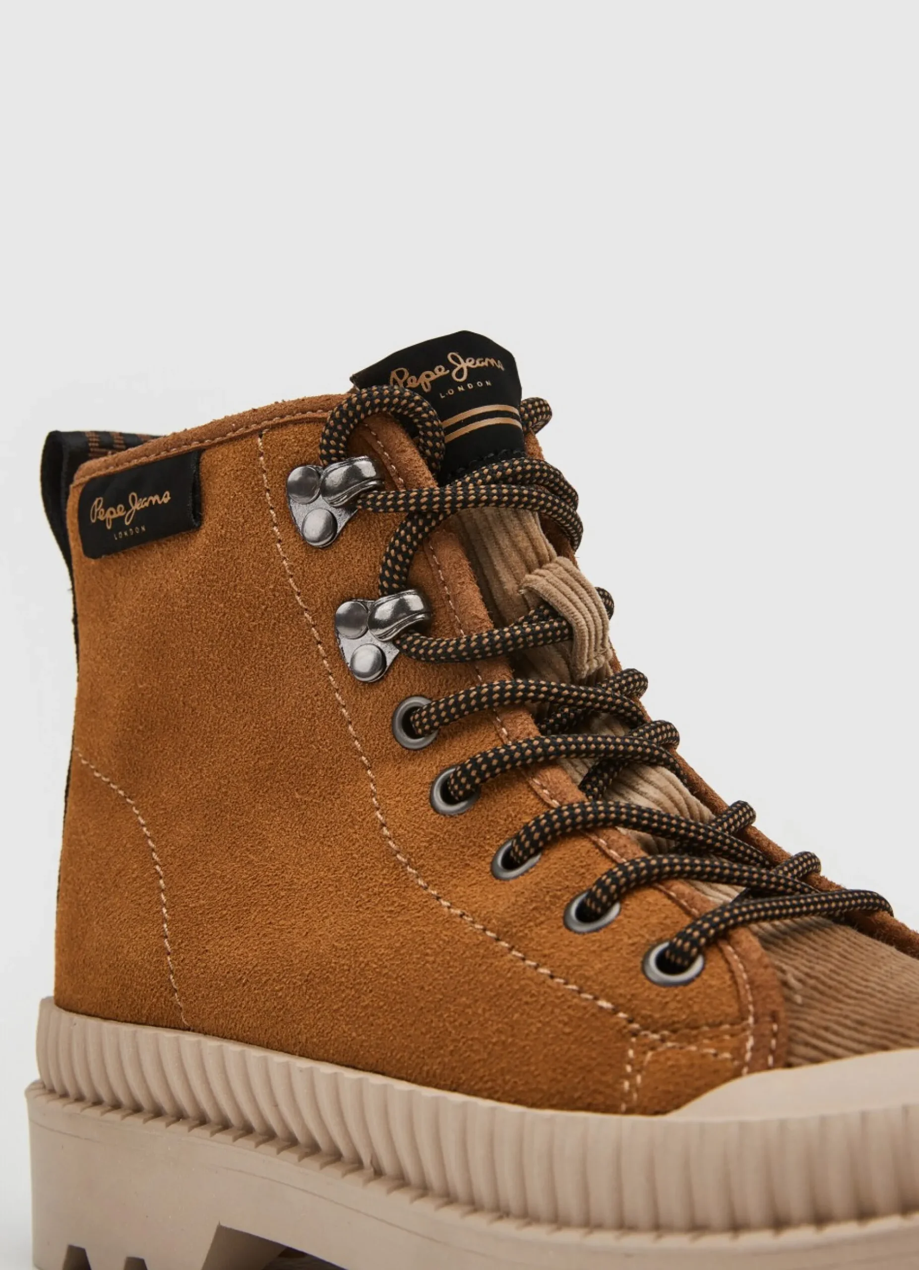 Mulher Pepe Jeans Botas E Sapatos>Botas De Camurca Cano Medio