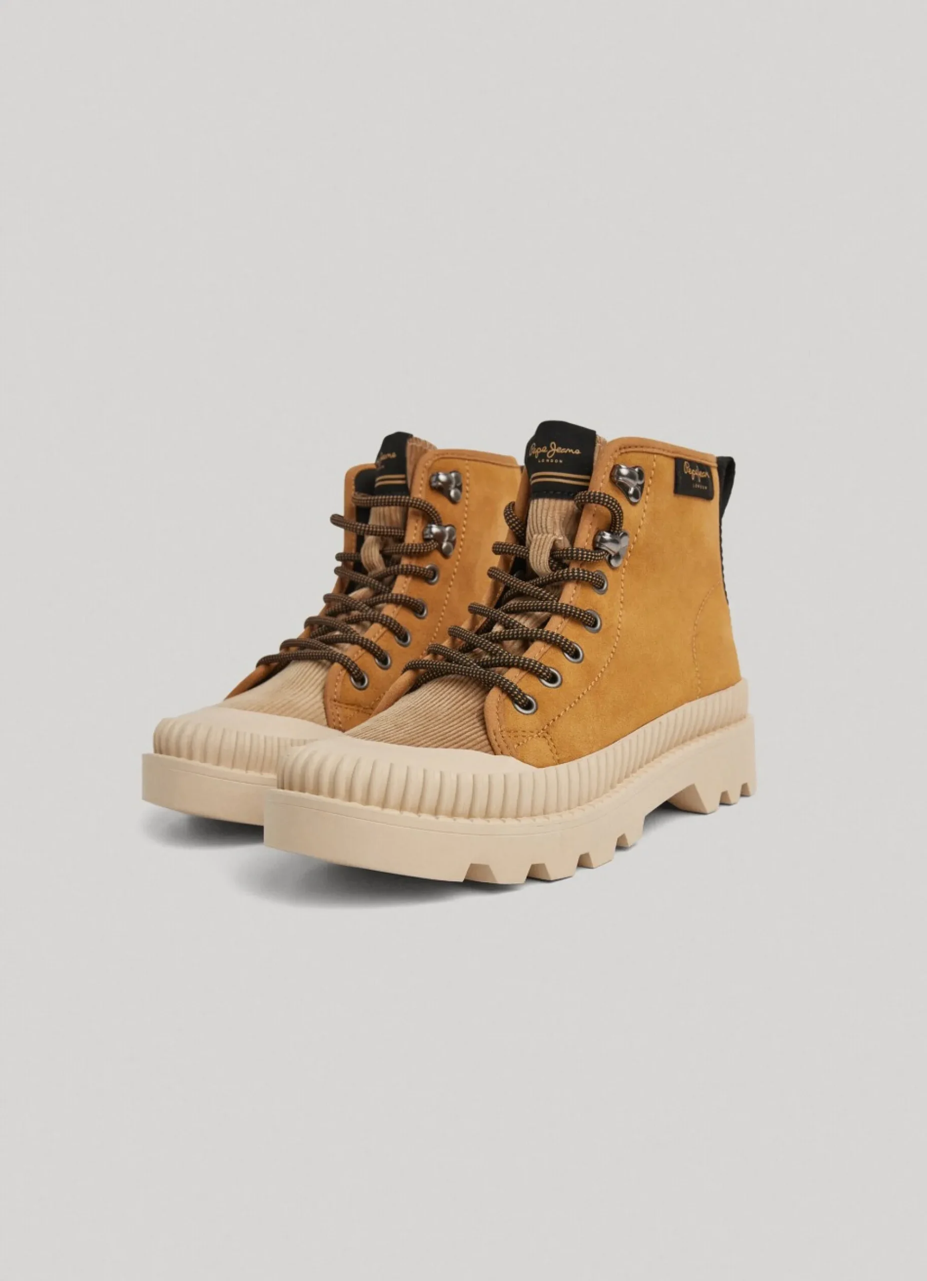 Mulher Pepe Jeans Botas E Sapatos>Botas De Camurca Cano Medio
