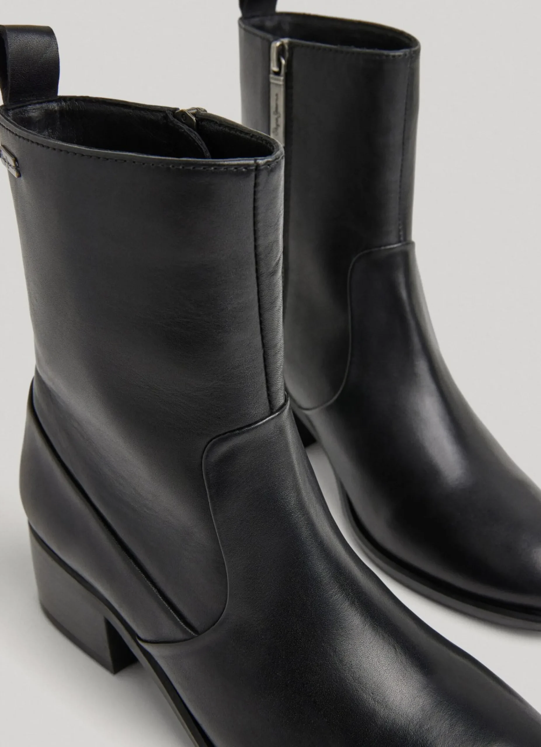Mulher Pepe Jeans Botas E Sapatos>Botim De Couro De Cano Medio