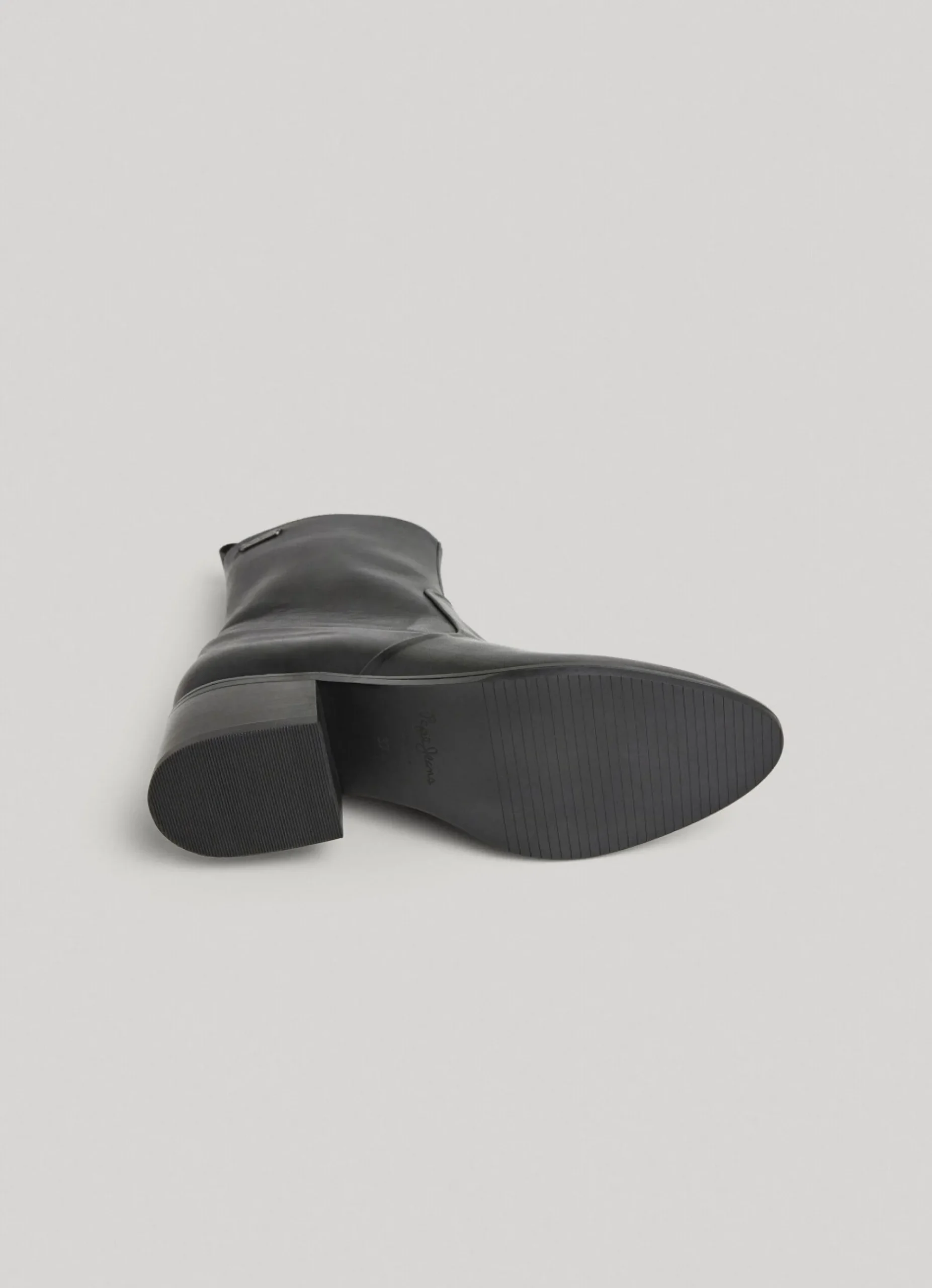 Mulher Pepe Jeans Botas E Sapatos>Botim De Couro De Cano Medio