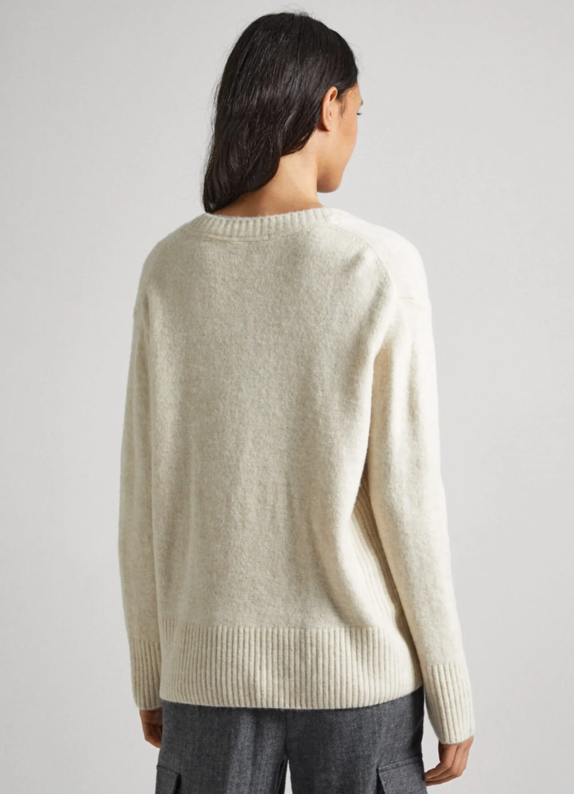Mulher Pepe Jeans Malhas>Camisola Decote V