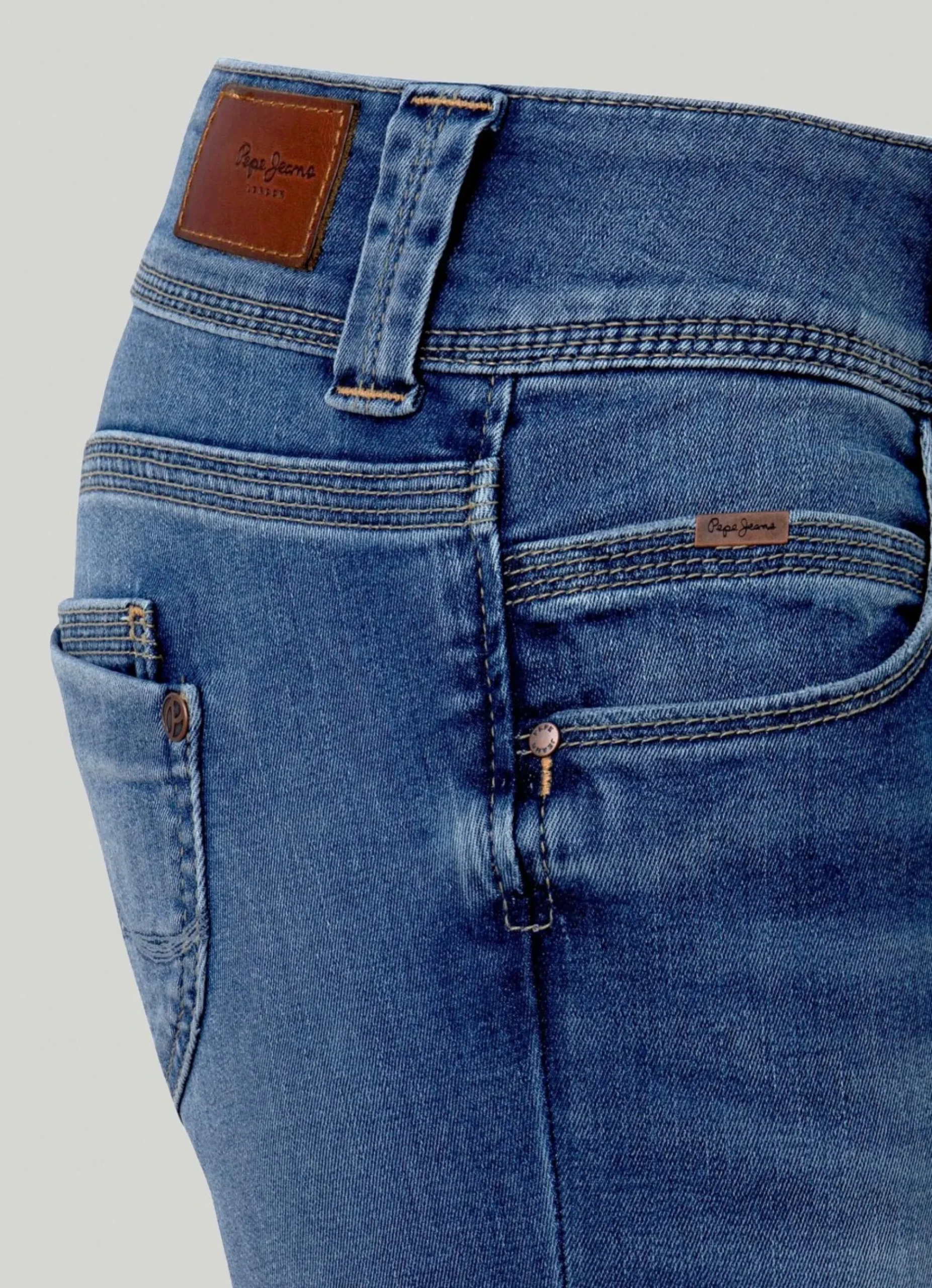 Mulher Pepe Jeans Straight>Jean Venus Regular Fit Low Rise