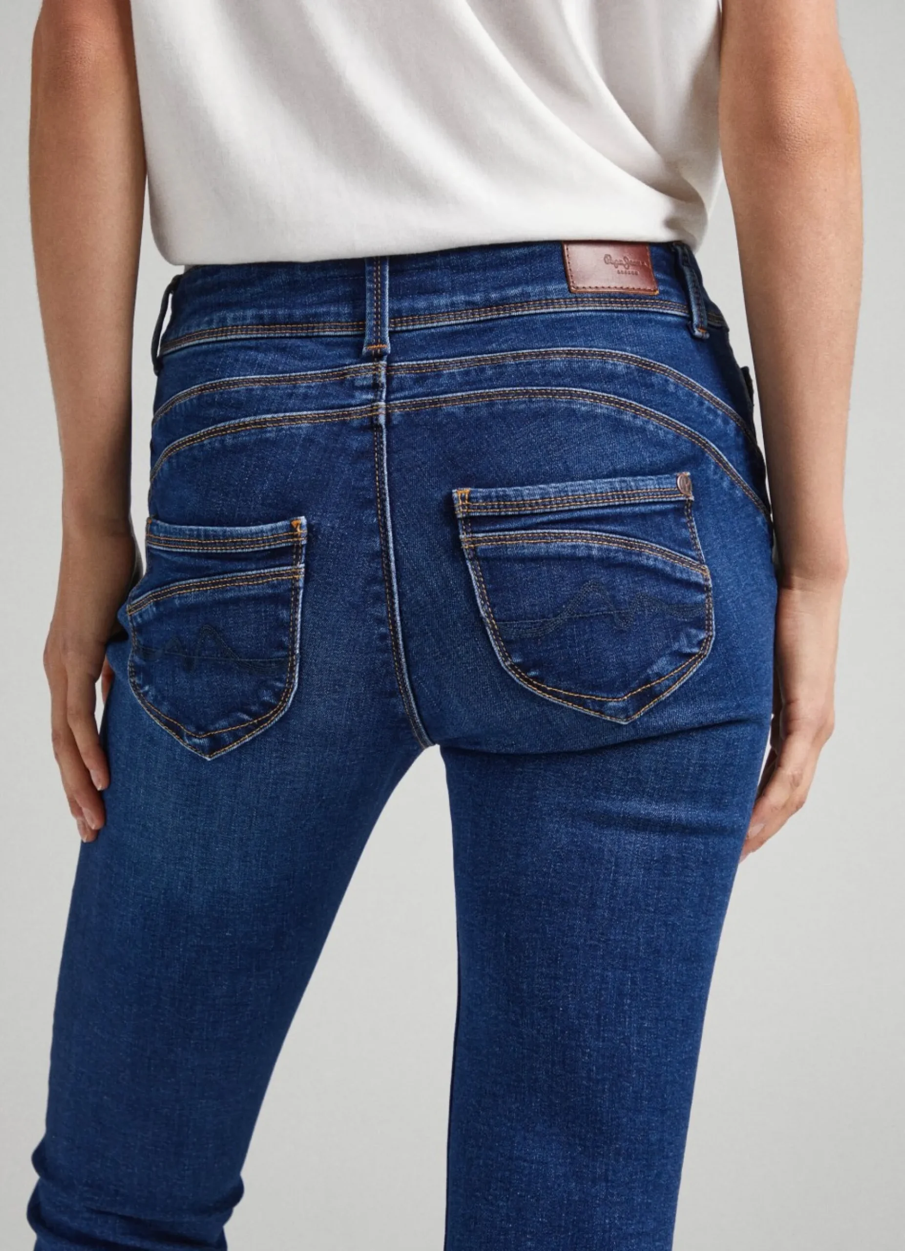 Mulher Pepe Jeans Slim>Jeans Brookes Regular Fit Mid-Rise