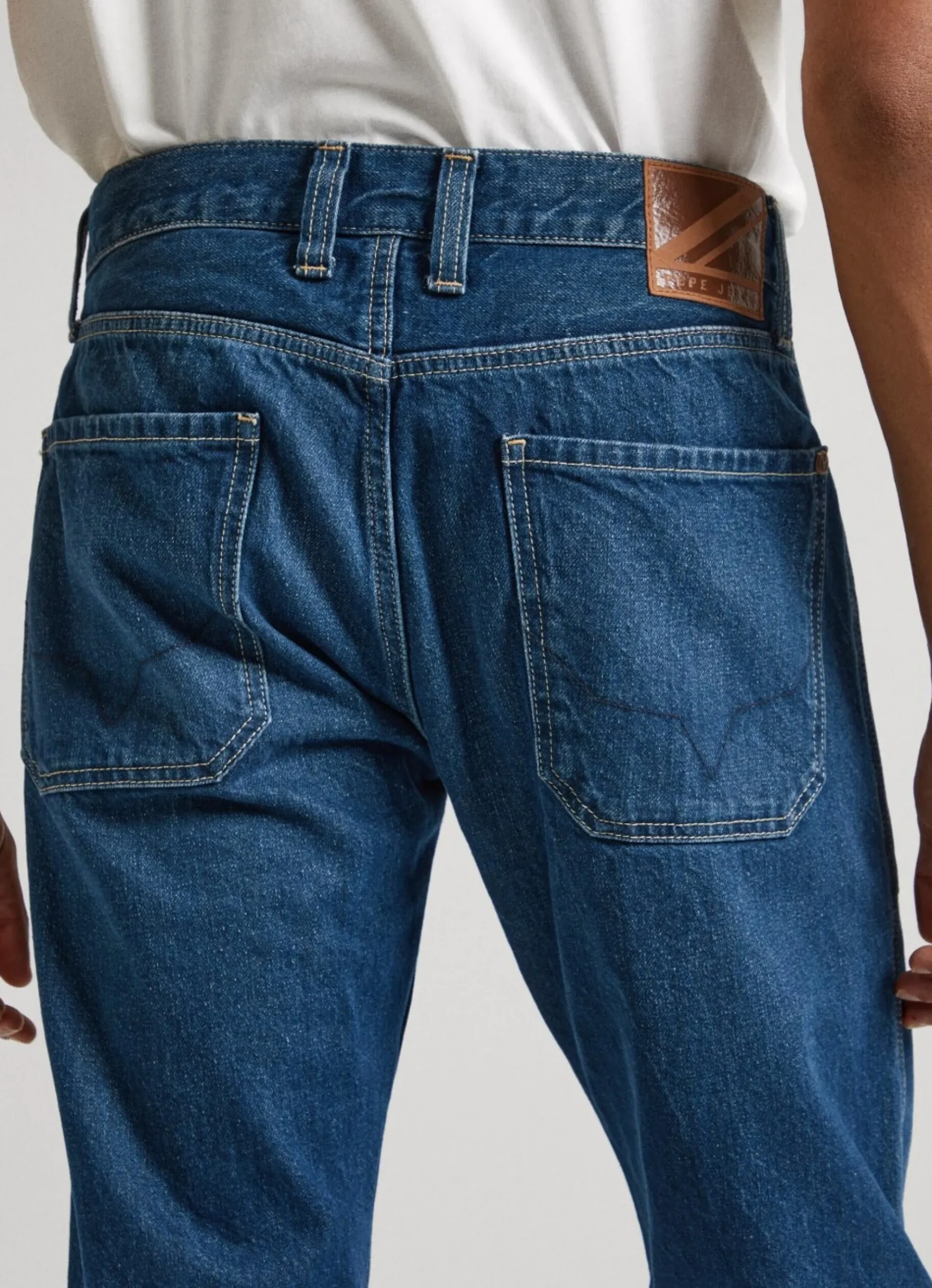 Homem Pepe Jeans Trends>Jeans Byron Relaxed Fit Medium Rise