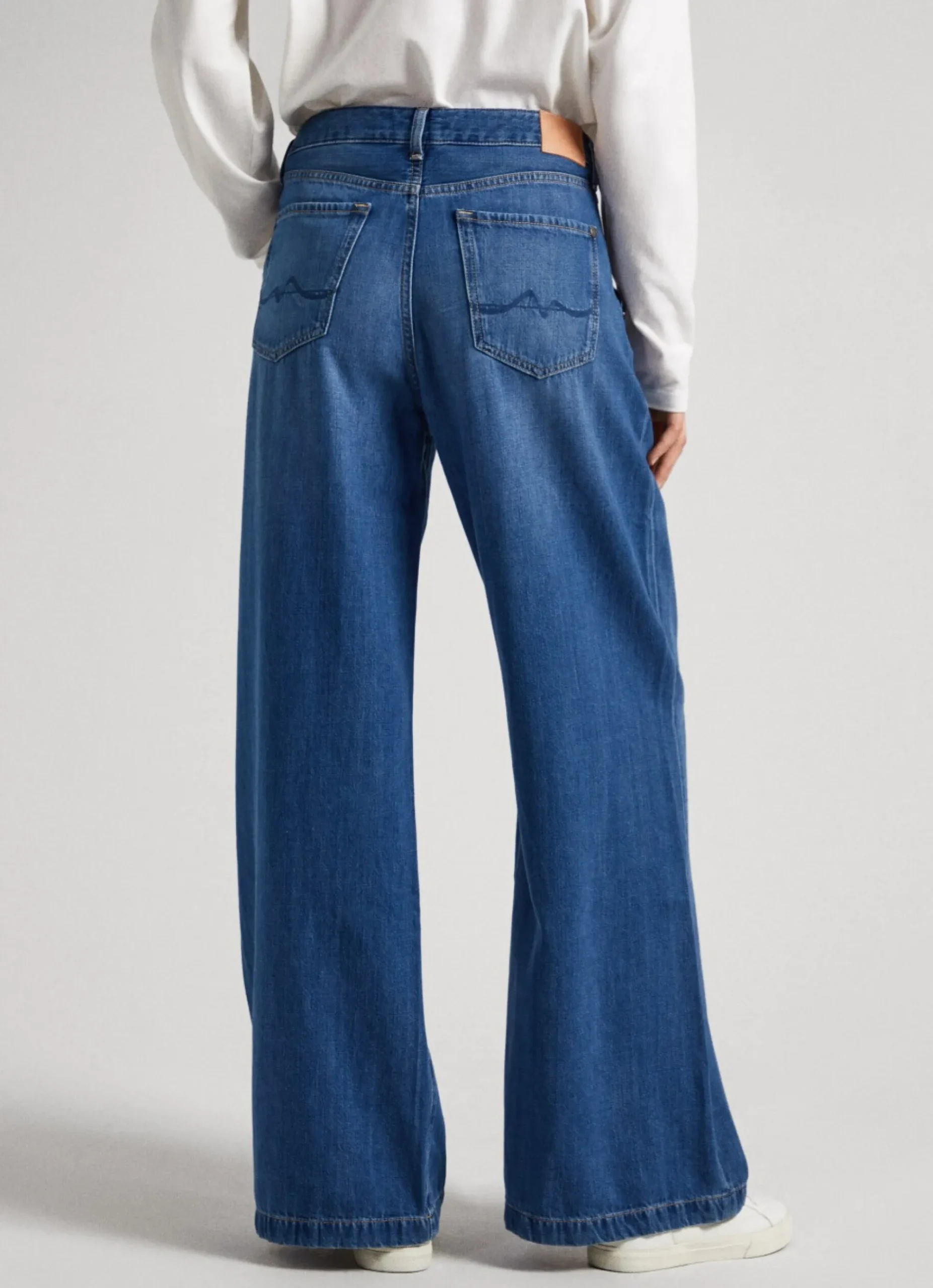 Mulher Pepe Jeans Trends>Jeans Quinn Relaxed Fit Mid-Rise