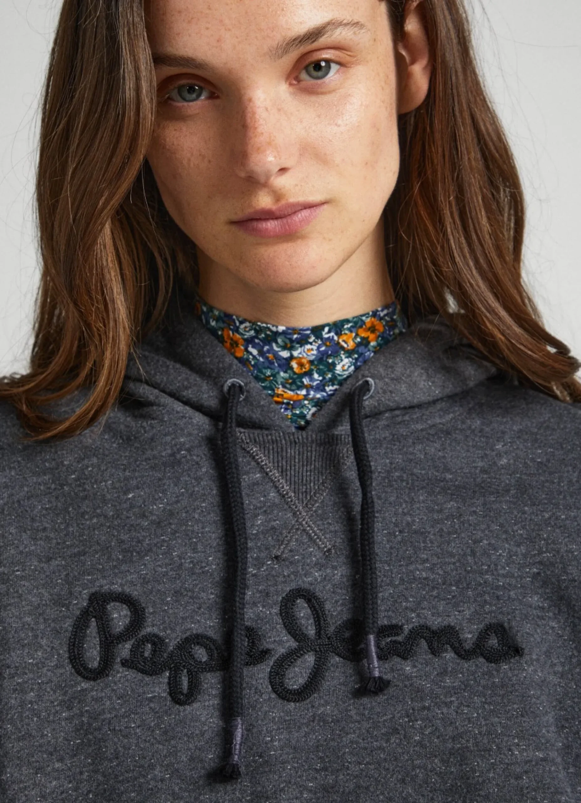 Mulher Pepe Jeans Sweatshirts>Sweatshirt Capuz Ajustavel