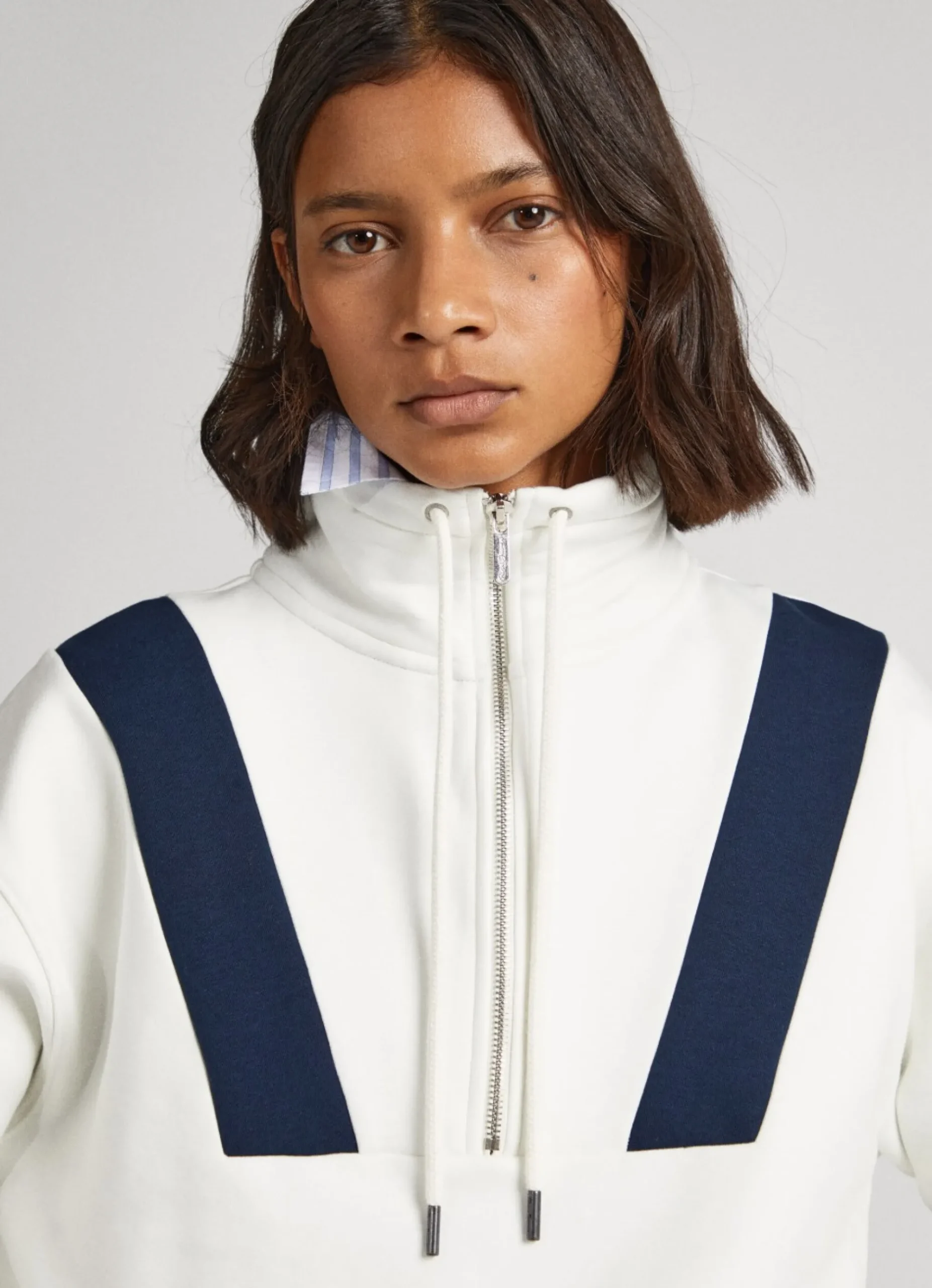 Mulher Pepe Jeans Sweatshirts>Sweatshirt Com Meio Fecho