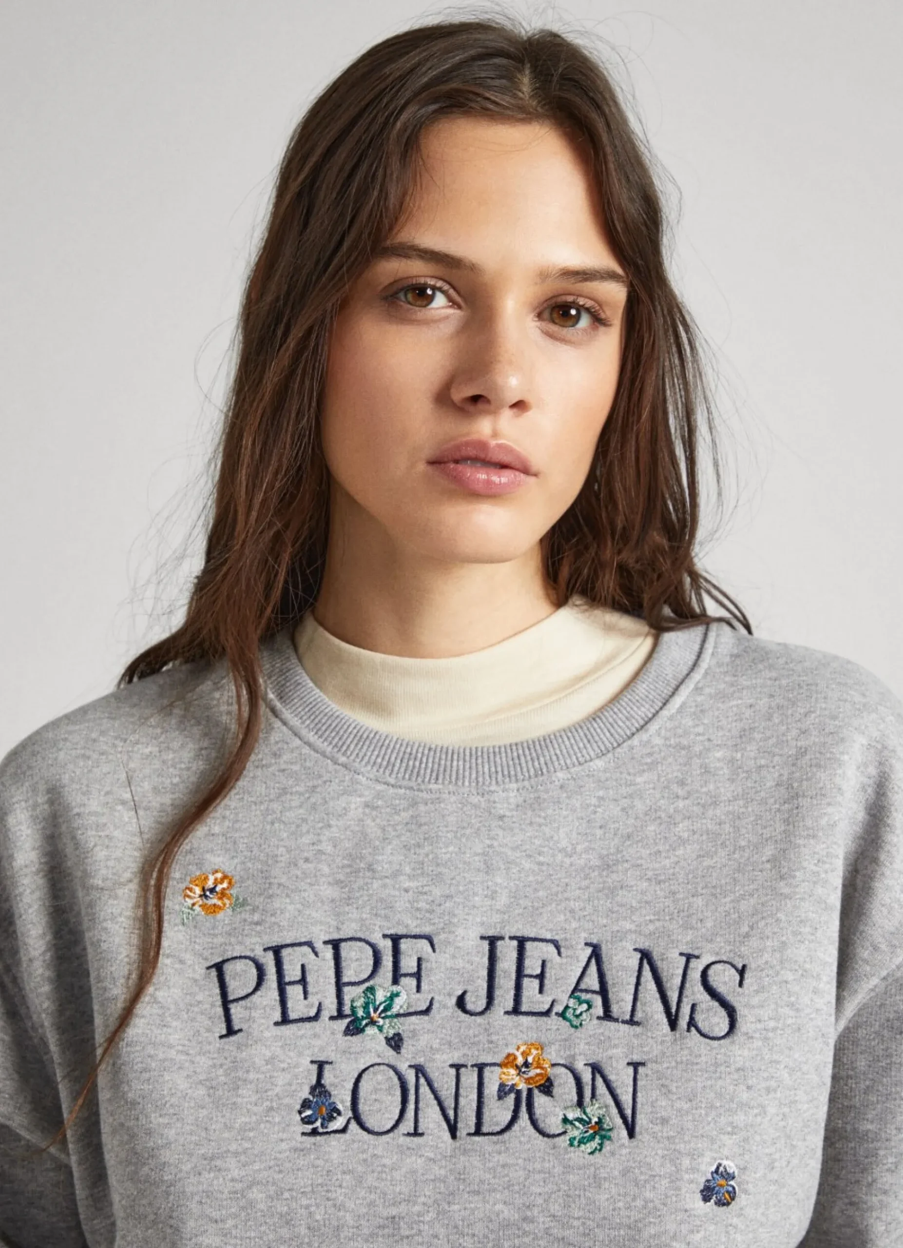 Mulher Pepe Jeans Sweatshirts>Sweatshirt Logo Estampado Bordado