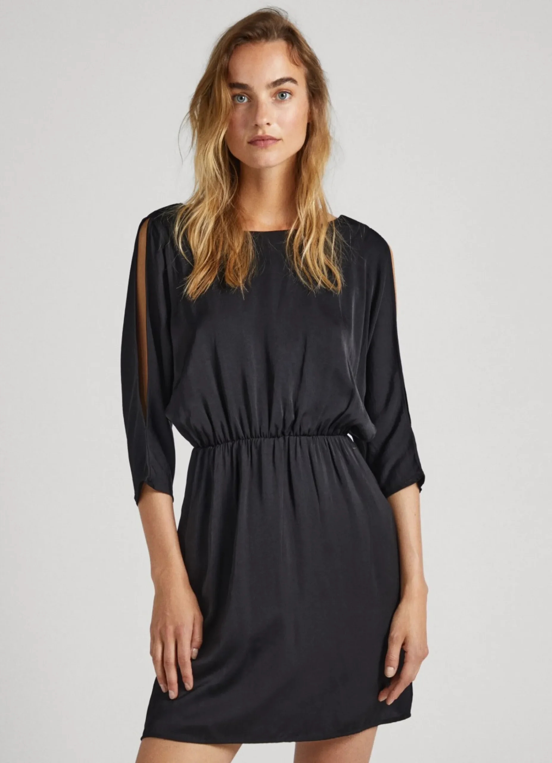 Mulher Pepe Jeans Vestidos E Macacões>Vestido De Cetim Mangas Morcego